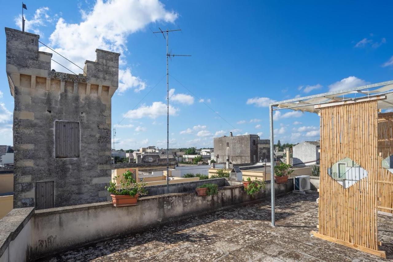 Ferienwohnung La Torre Antica Dimora Giuggianello Exterior foto