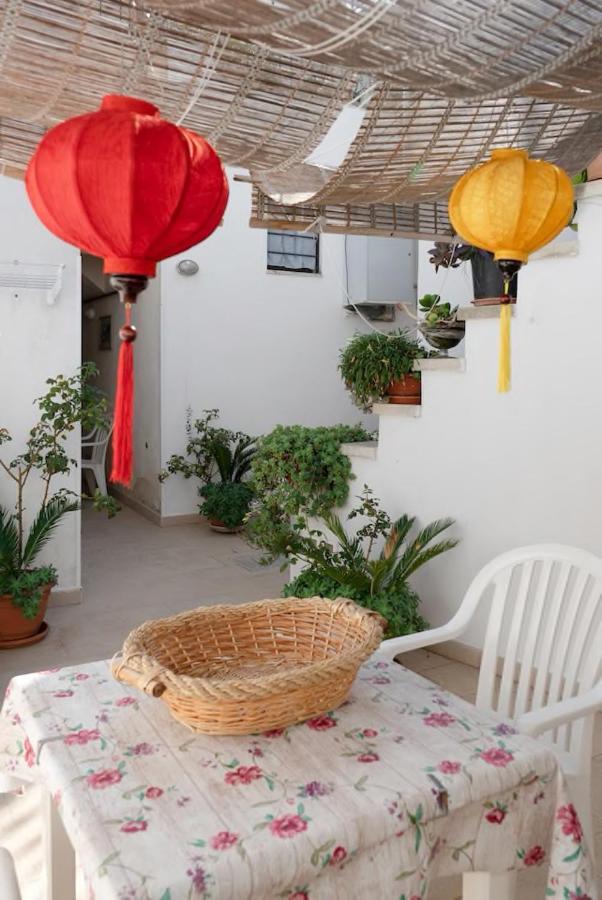 Ferienwohnung La Torre Antica Dimora Giuggianello Exterior foto